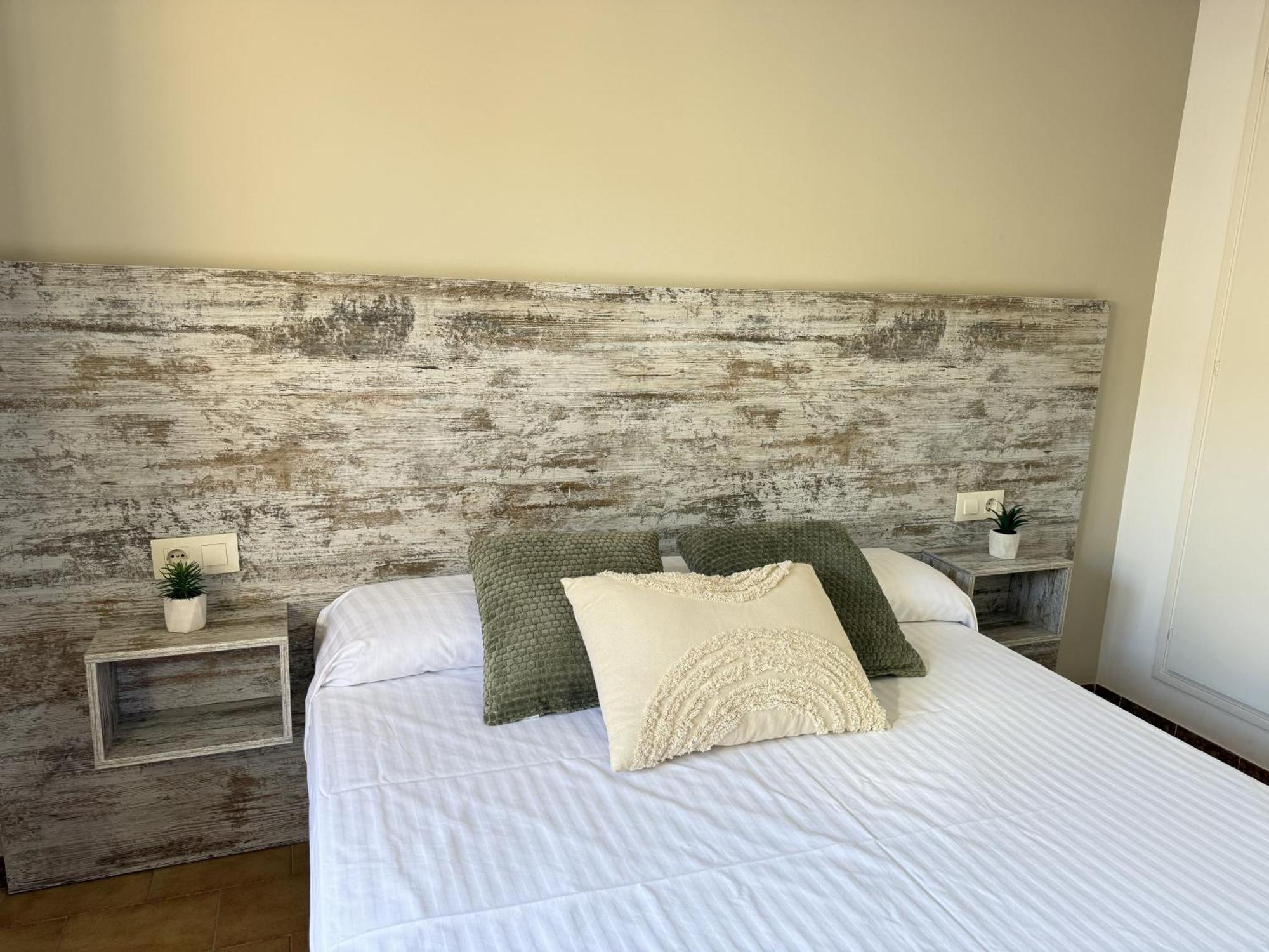 Agi Sant Jordi Apartment Roses Bagian luar foto